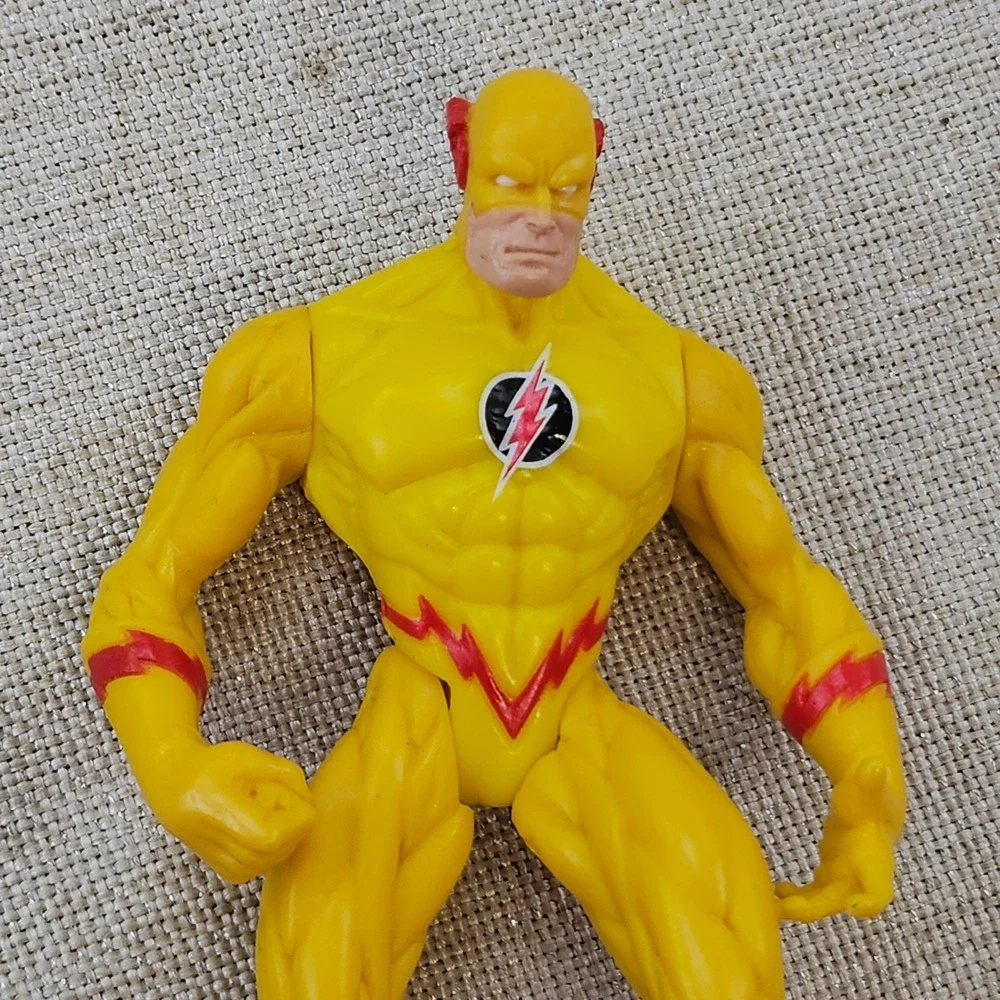 DC Direct Reverse Flash Figure Unisex 5